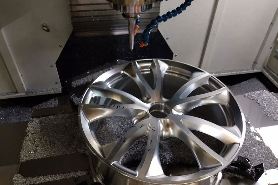 CNC Machining and Forming Process of Automobile Wheel Hub